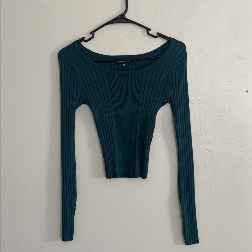 Emerald Kendall and Kylie sweater